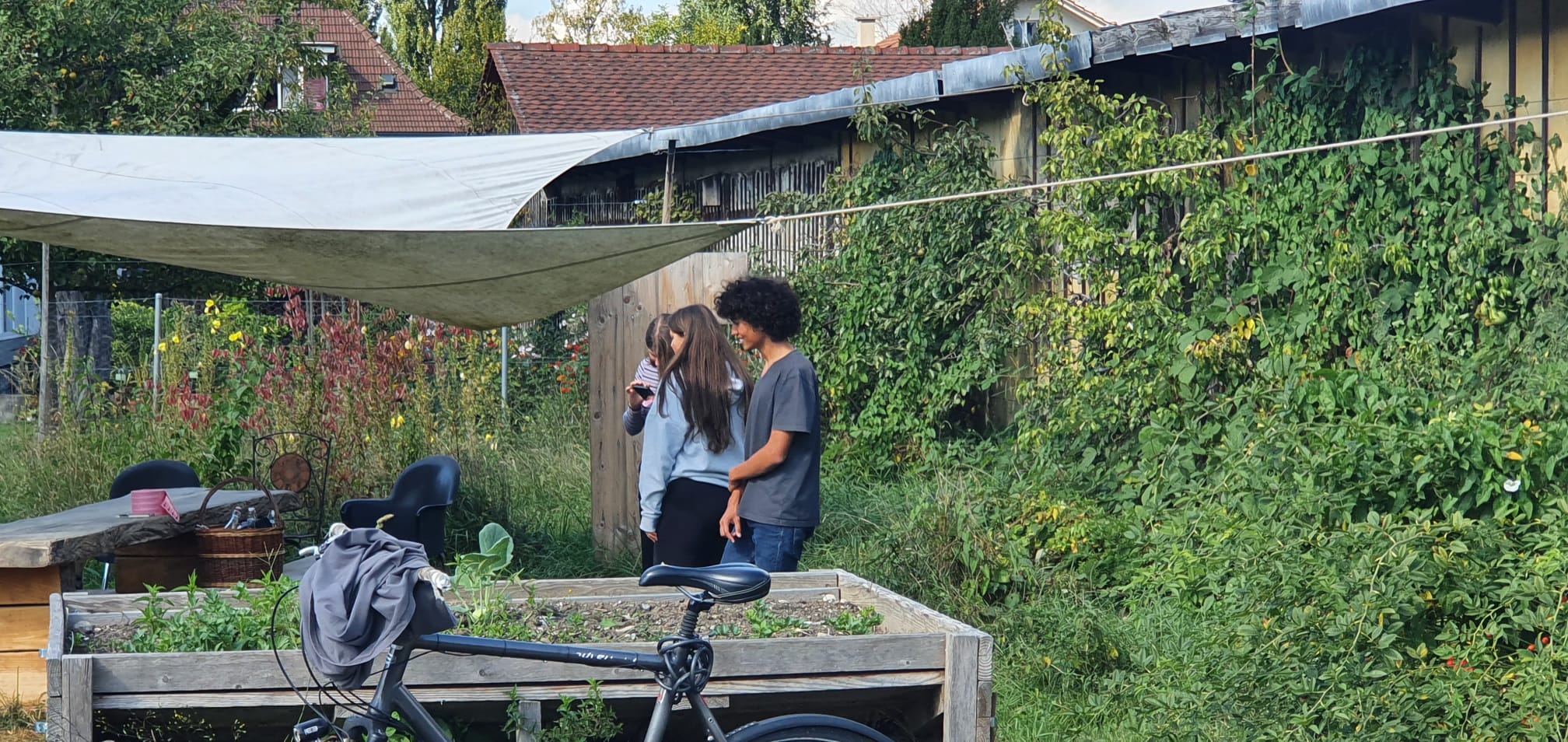 Dokumentationsbild aus dem Beitrag «Durchführung Rundgang Schadaugärtnerei», importiert ohne EXIF-Daten